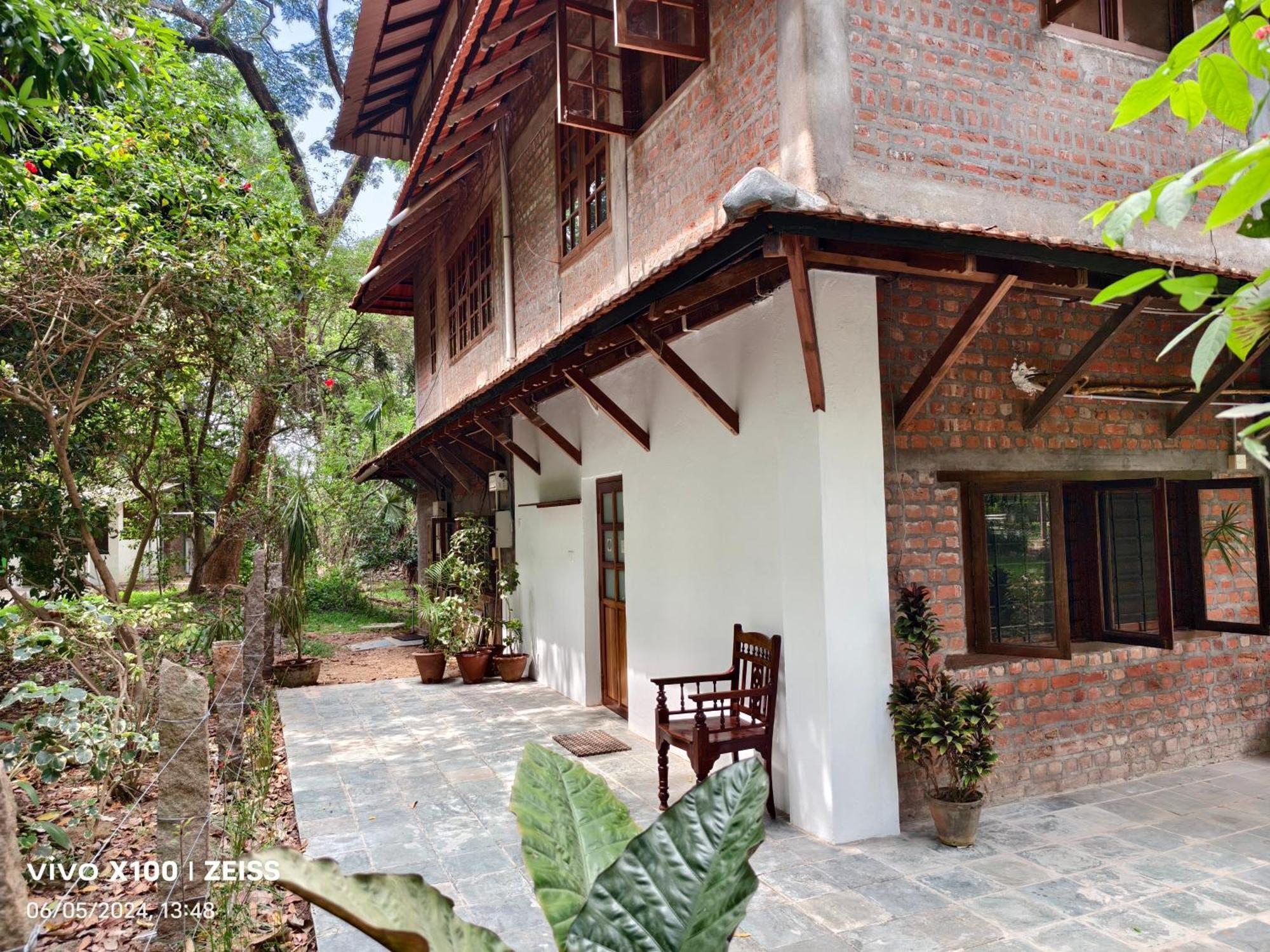 Isai Ambalam Guest House Ποντισερί Εξωτερικό φωτογραφία