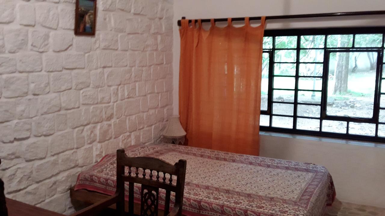 Isai Ambalam Guest House Ποντισερί Εξωτερικό φωτογραφία