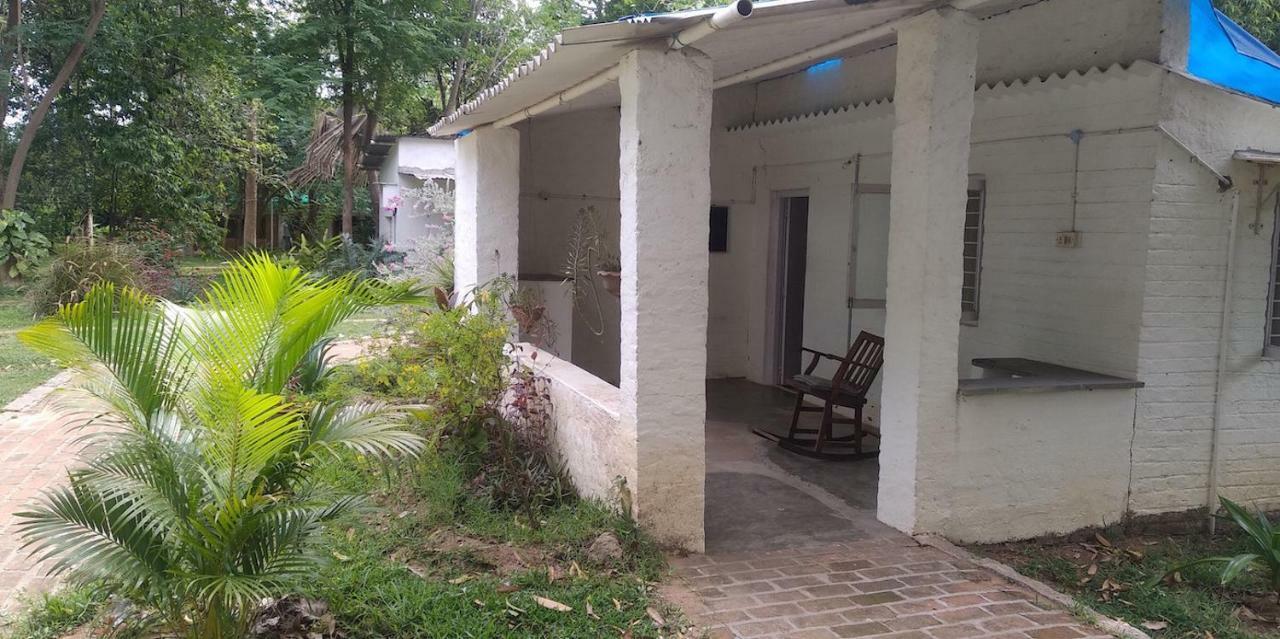 Isai Ambalam Guest House Ποντισερί Εξωτερικό φωτογραφία